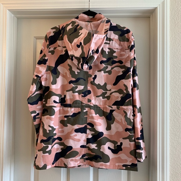 ❤️LAST NEW S Pink Camo Hooded Zip Up Jacket - Picture 12 of 12
